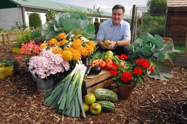 Let’s get growing….Harrogate Flower Show Director Martin Fish sets the challenge to find the North of England Horticultural Society Master Gardener of 2012.