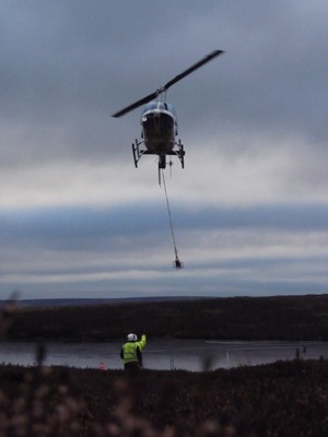 Helicopter-on-peatland