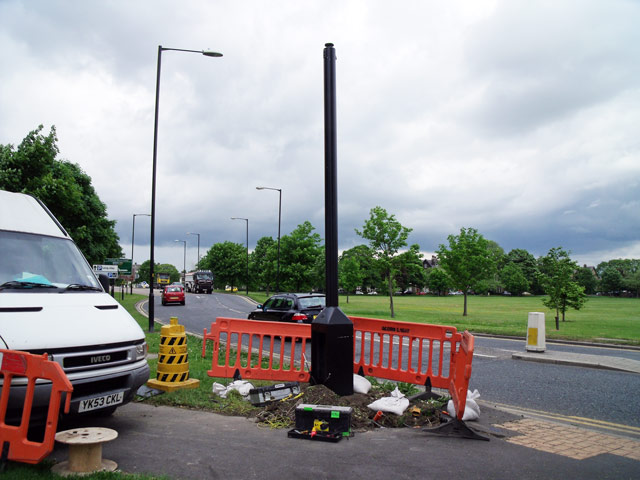 CCTV-Wetherby-Road-being-reinstated