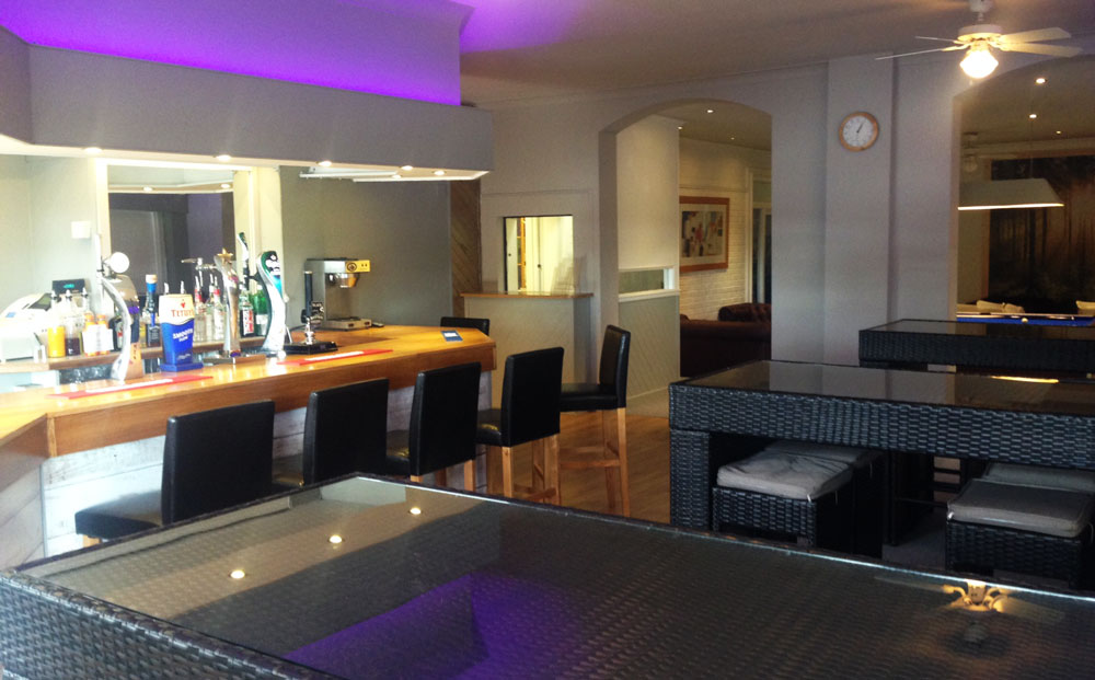 Harrogate-Squash-Club Refurbished lounge area of club 