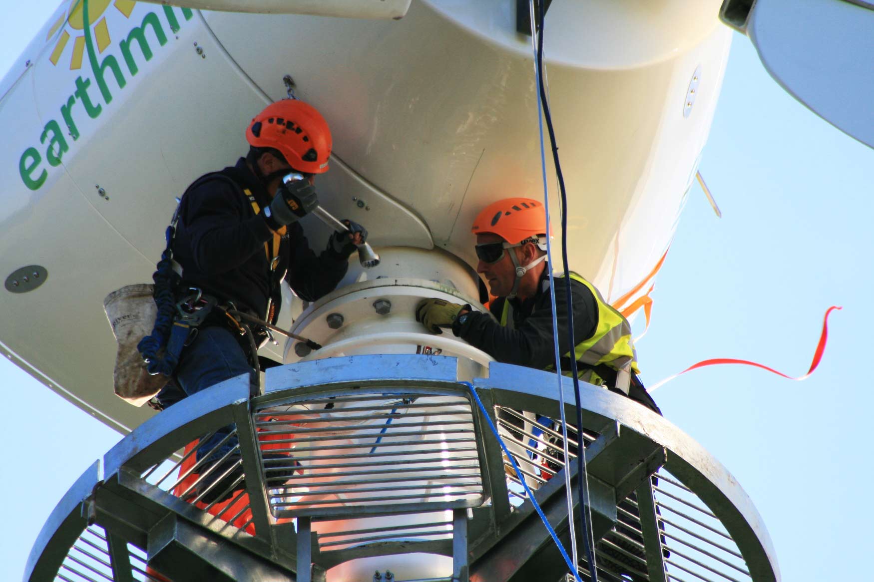 Earthmill-Turbine-maintenance