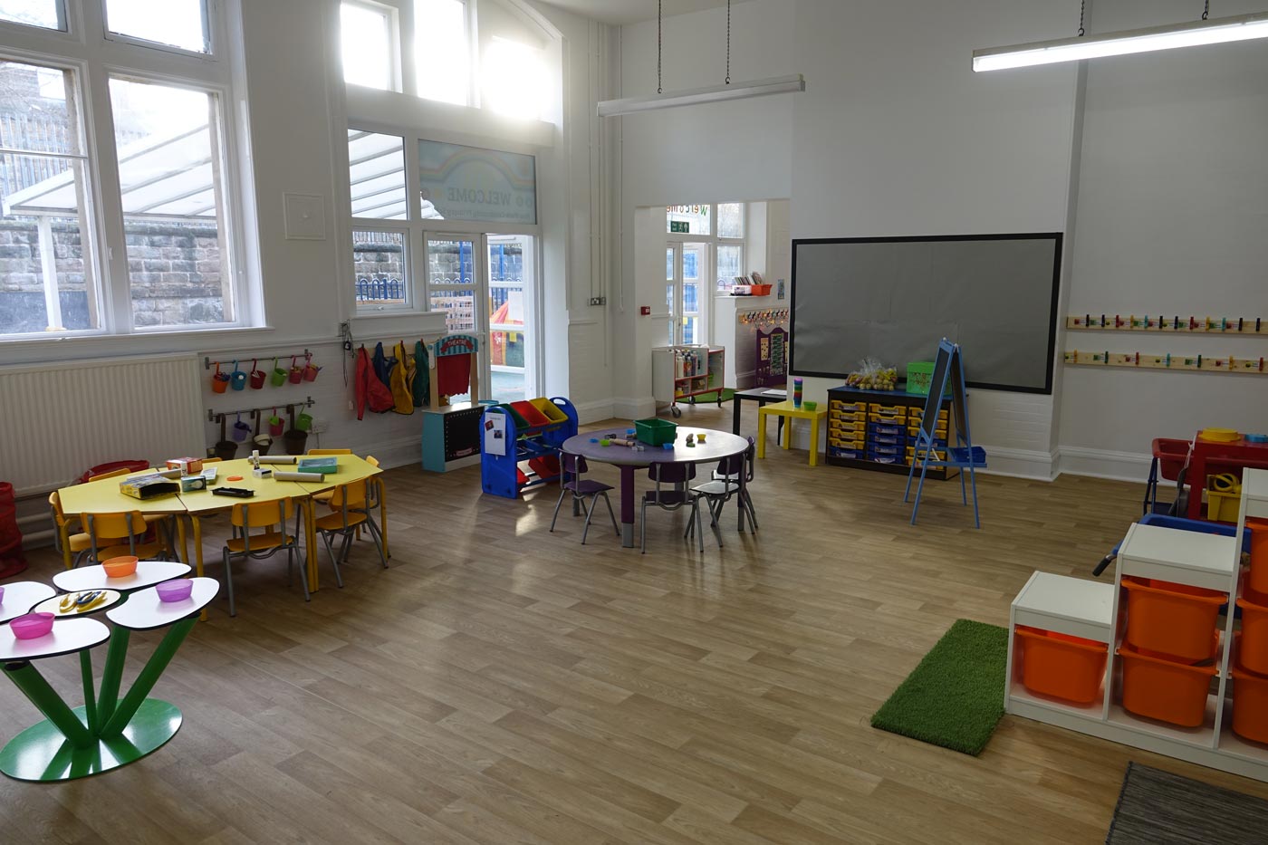 New Park Primary School open a new nursery