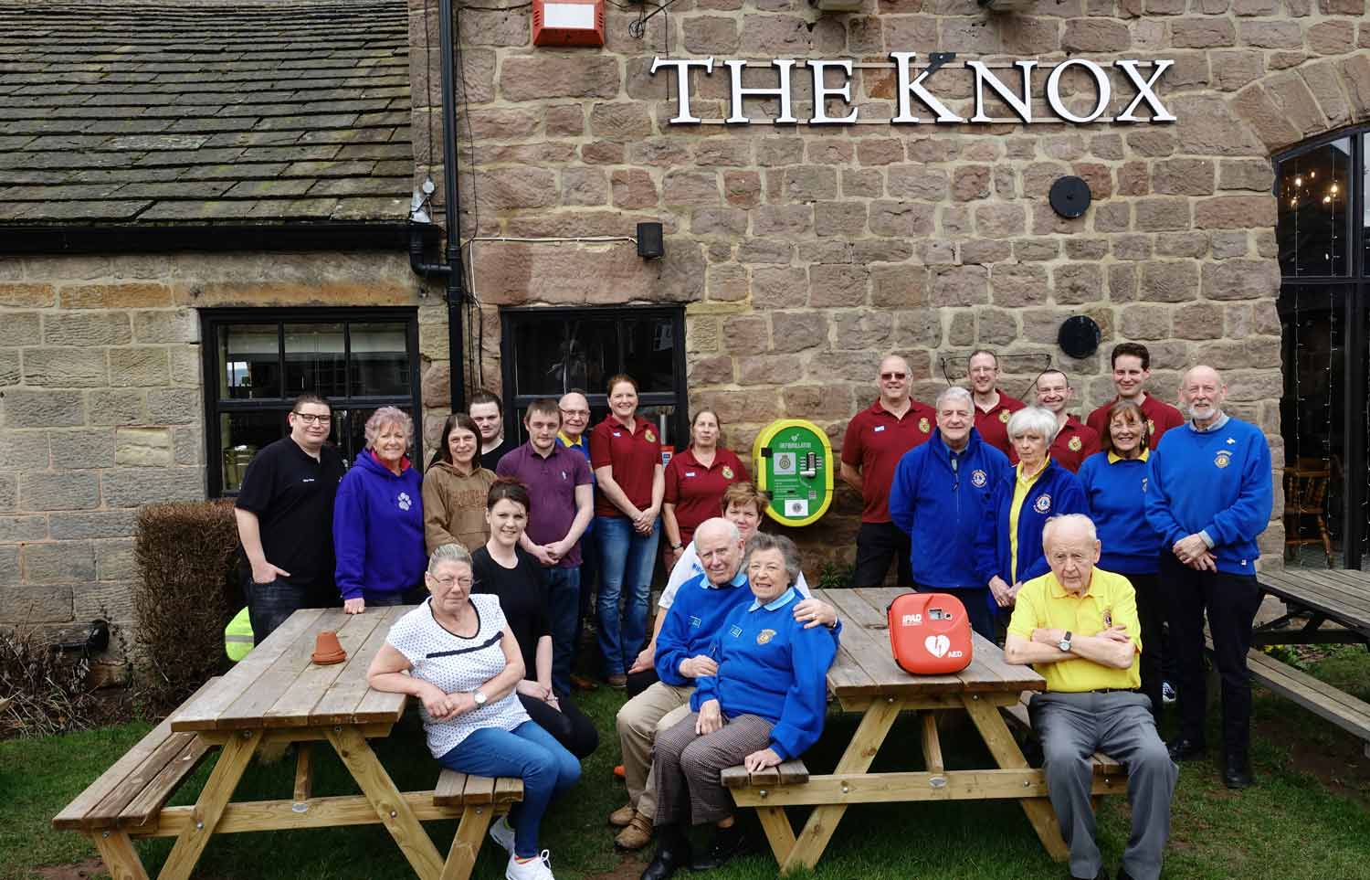 New community defibrillator and CPR training at the Knox in Harrogate