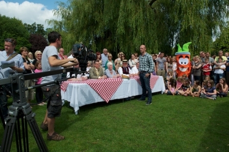 Matt Dawson presents Monster Munchies