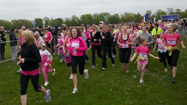 Harrogate Race for Life 2012 on the Stray (7)