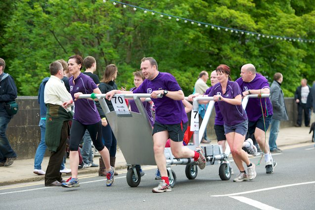 Knaresborough Bed Race 2012 (8)