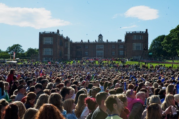 Olympic Torch Leeds (2)