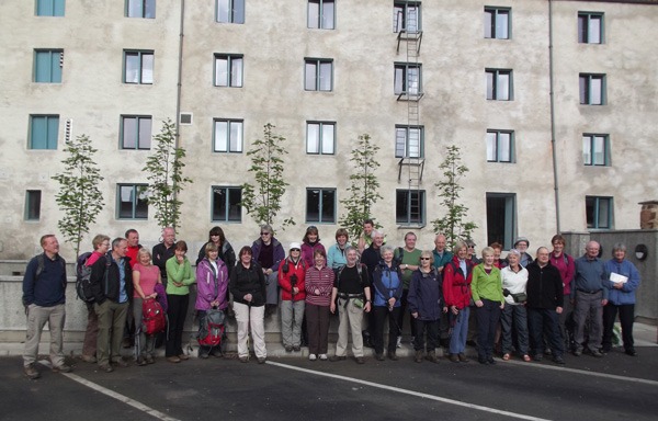 Harrogate Fell & Dale Club members at Berwick Youth Hostel Harrogate Fell & Dale Club members at Berwick Youth Hostel
