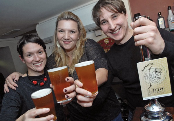 Suzy Garraghan, Tea Buyer for Taylors of Harrogate, beer writer Melissa Cole and Oliver Fozard, Outlaw Brewing Co.’s head Brewer, raise a glass to the collaboration Suzy Garraghan, Tea Buyer for Taylors of Harrogate, beer writer Melissa Cole and Oliver Fozard, Outlaw Brewing Co.’s head Brewer, raise a glass to the collaboration