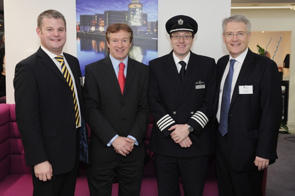 Stuart Andrew MP, Tony Hallwood LBA’s Commercial Director, British Airways’ Captain James Rowlands and Andrew Jones MP