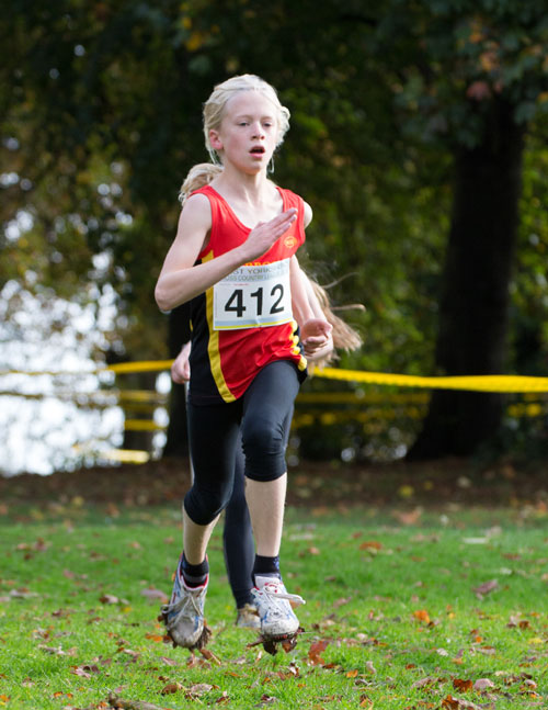 Harrogate-U17-ladies-team-win-the-first-race-of-the-West-Yorkshire-XC-League-2