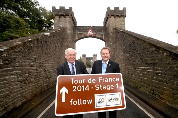 Cllr John Weighall and Gary Verity in Middleham