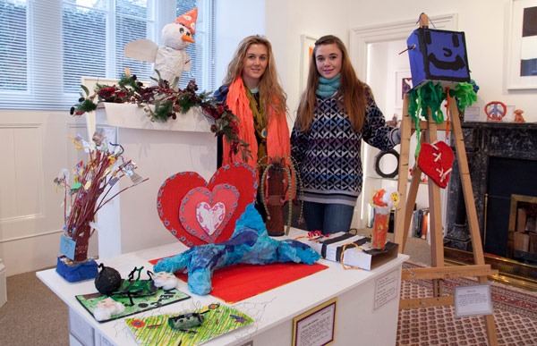 Artists Scarlet & India Stewart enjoy the sculptures Artists Scarlet & India Stewart enjoy the sculptures