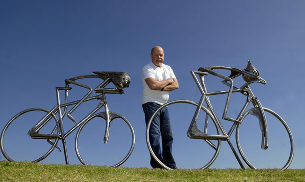 North East metal sculptor Graham Anderton