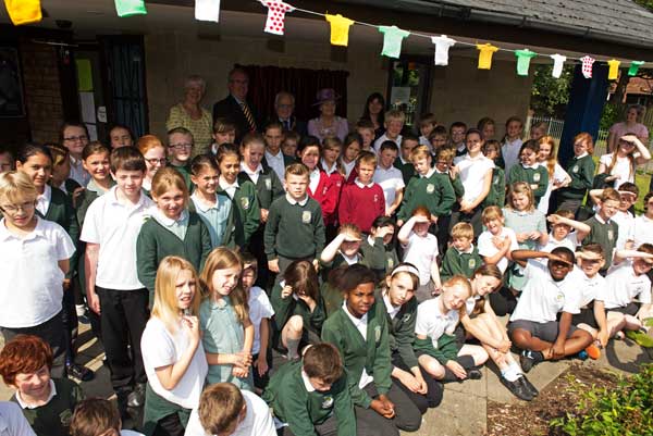 Willow-tree-and-Hookstone-School