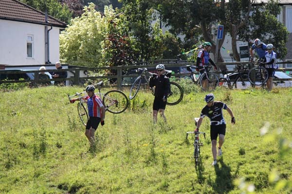 PaulRogers-TdF_otley 05-07-2014 11-04-38