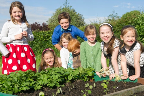 Woodlands Methodist Church in Harrogate, North Yorkshire into a special sensory garden