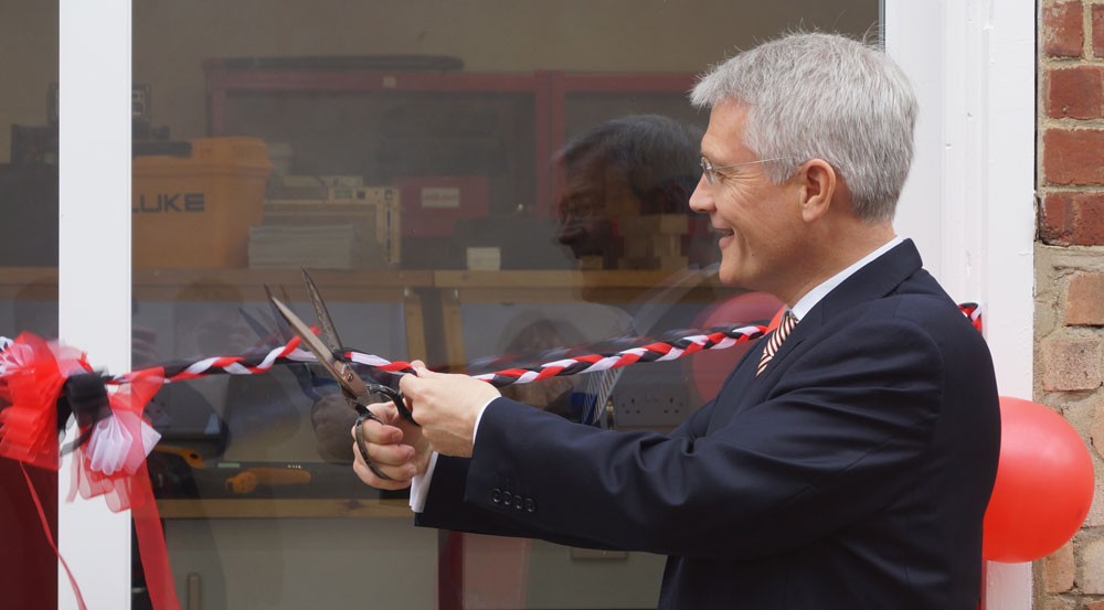 Andrew Jones MP opening the new ‘Colin Smith Laboratory’