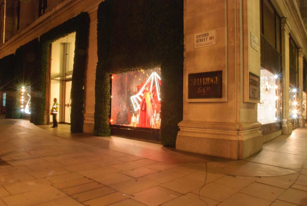 Christmas Windows OnThe World! The Selfridge’s Christmas windows with lighting created by Harrogate-based Progress Lighting