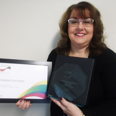 Sue Cawthray receives Outstanding Contribution to Social Care Award
