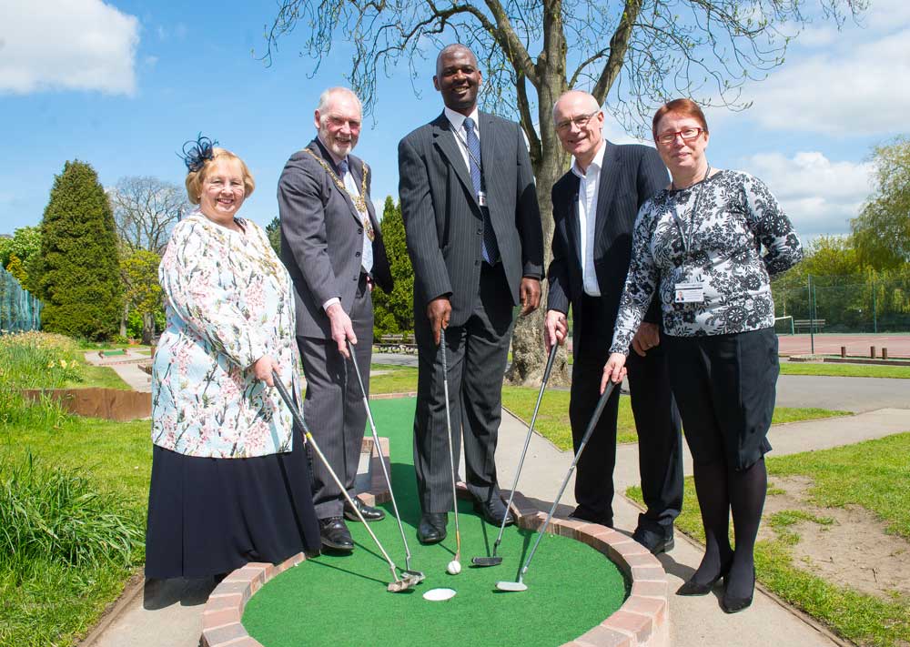 Mayoress Lynn Simms, Mayor Councillor Nigel Simms, Wallace Sampson Harrogate Borough Council’s Chief Executive, Patrick Kilburn, Head of Parks and Environmental Services; and Kirsty Stewart, Business Development Manager
