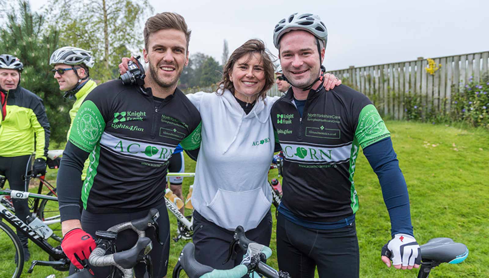 Louise Hanen of Acorn pictured with sponsor Lights4Fun's Matt Naughton and Ross Marchant