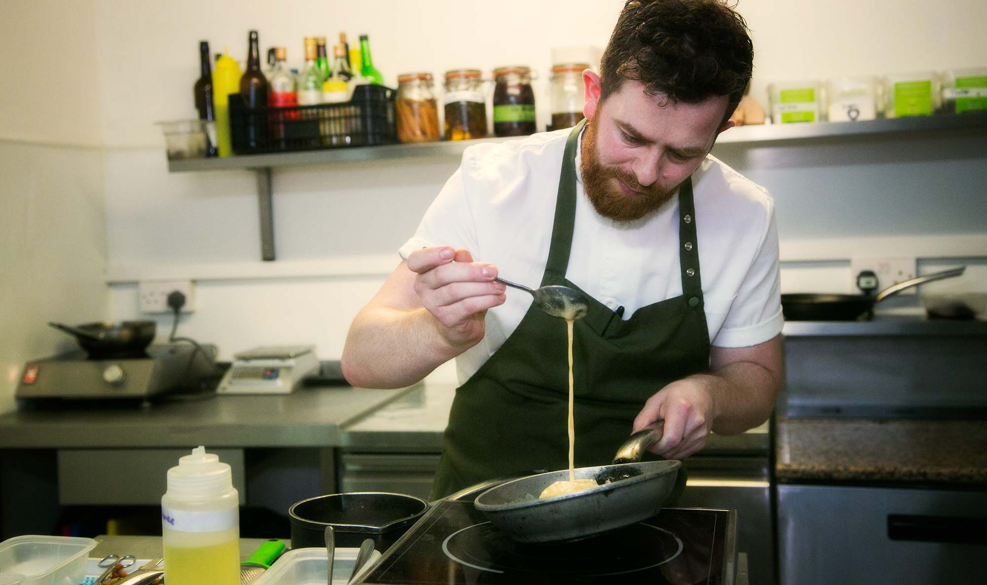 Head-Chef-Simon-Jewitt