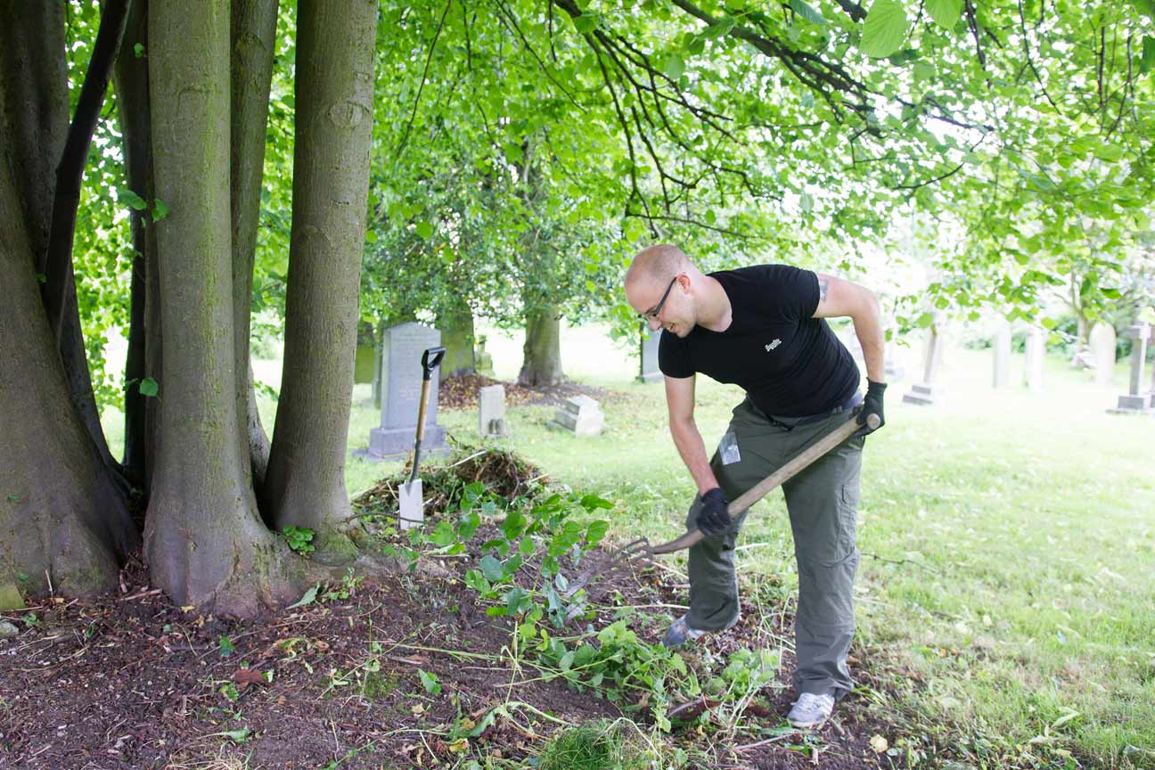 Terry-Woods---Gardening-at-St-Marks-in-Bilton