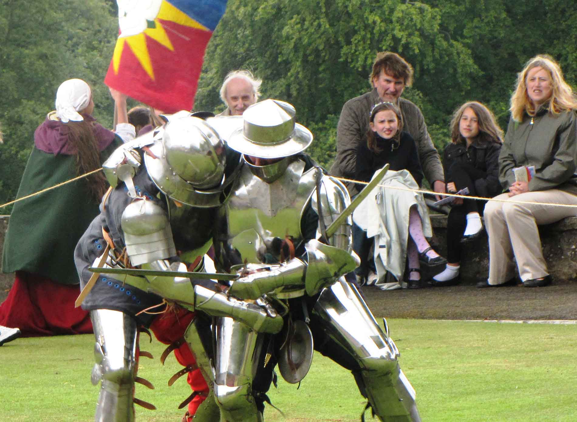 It’s harder in armour!  Settling their differences the old fashioned way at Knaresborough Castle’s Medieval Day in 2015