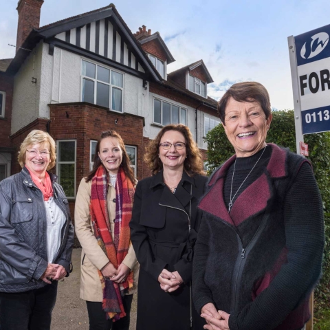 Liz Bramall, Rachel Tunnicliffe, Emily Fullarton and Moira Start in the garden of Wellspring’s new home