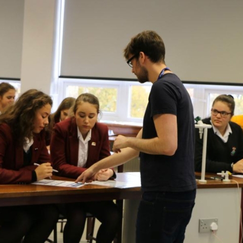 WISE Move! Ashville College girl students participating in the University of Leeds-led physics workshop