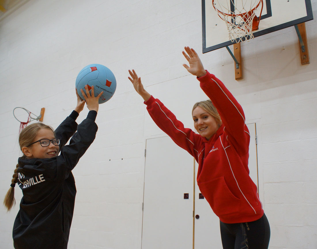 England and Manchester Thunder netball shooter, Nat Haythornthwaite with Eliza Tognetti-Shaw at last year’s Netball Fever Camp