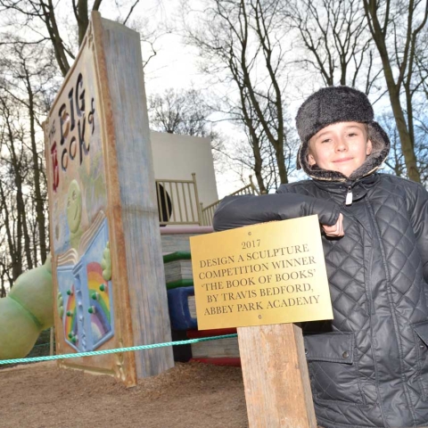 winner of Stockeld Park's Sculpture Competition, Travis Bedford