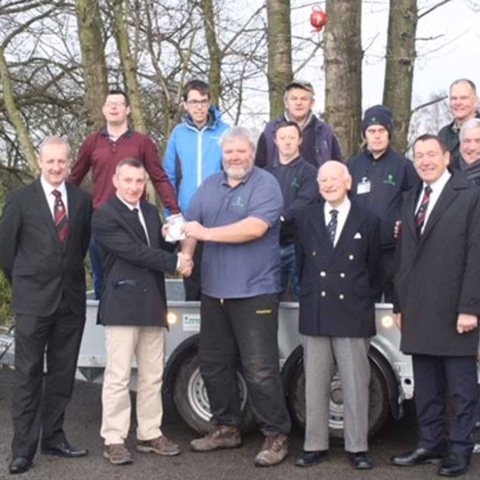 Trailer Cash! Freemasons Sean McPartland, Joe Cocker, Worshipful Master Harrogate & Claro Lodge; Phil Airey Horticap operations manager; Freemasons Tim Wilkinson, Michael Baxter and ohn Birkenshaw, watched on by a group of Horticap student on the trailer behind