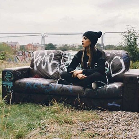 Harrogate singer, Skinner is releasing her new EP, titled  'Enough'
