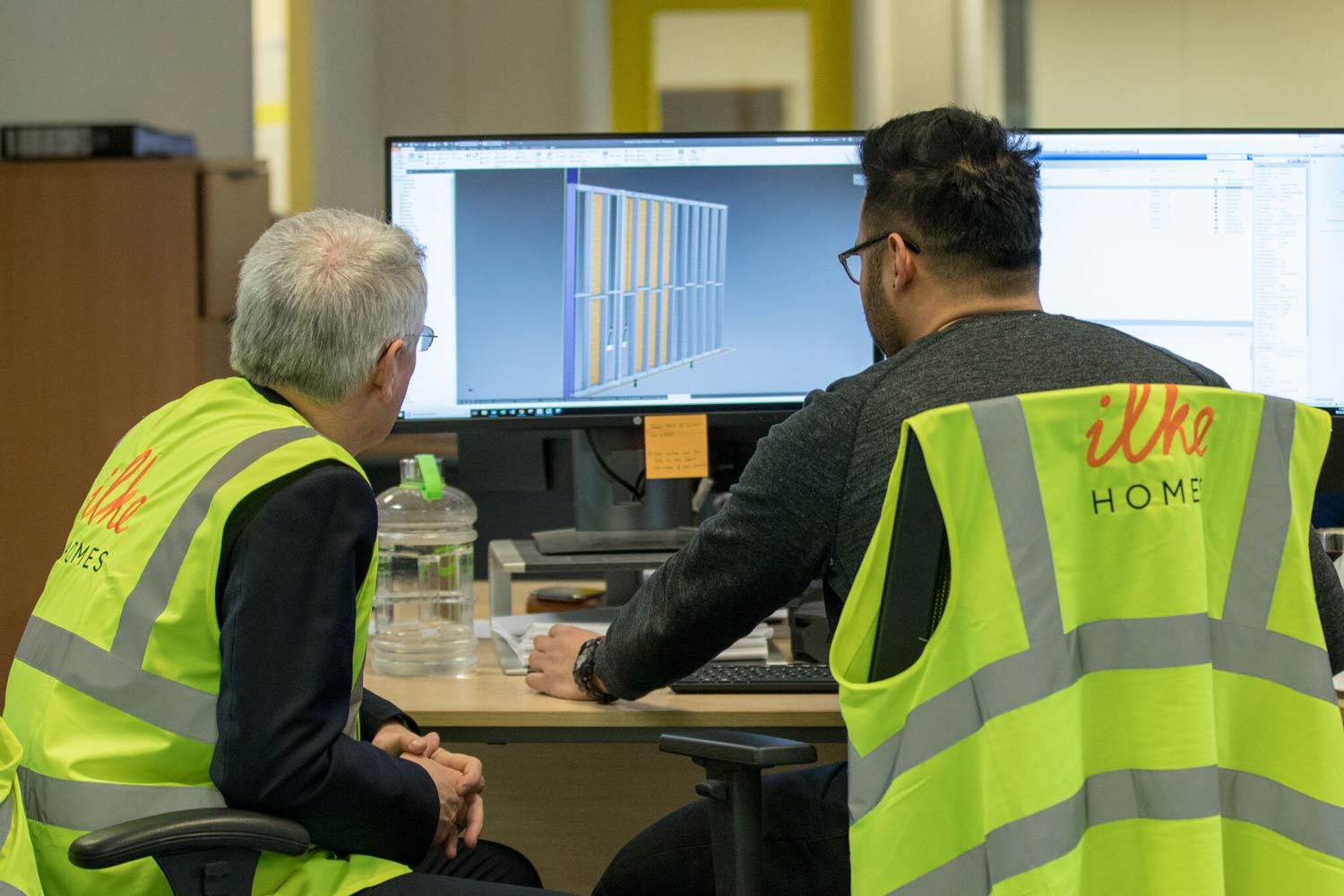 Harrogate and Knaresborough MP enjoyed tour of ilke Homes’ new 25,000m2 factory ahead of launch this spring ilke Homes set to become a major local employer, creating 800 roles in Flaxby over the next two to three years
