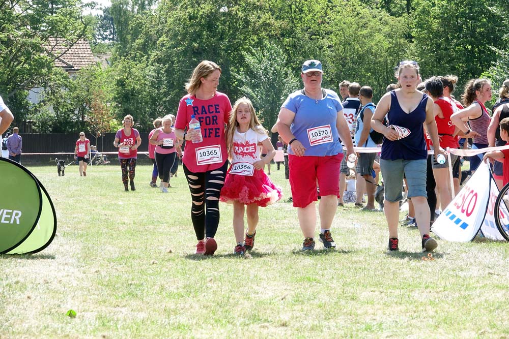 race for life Harrogate cancer research