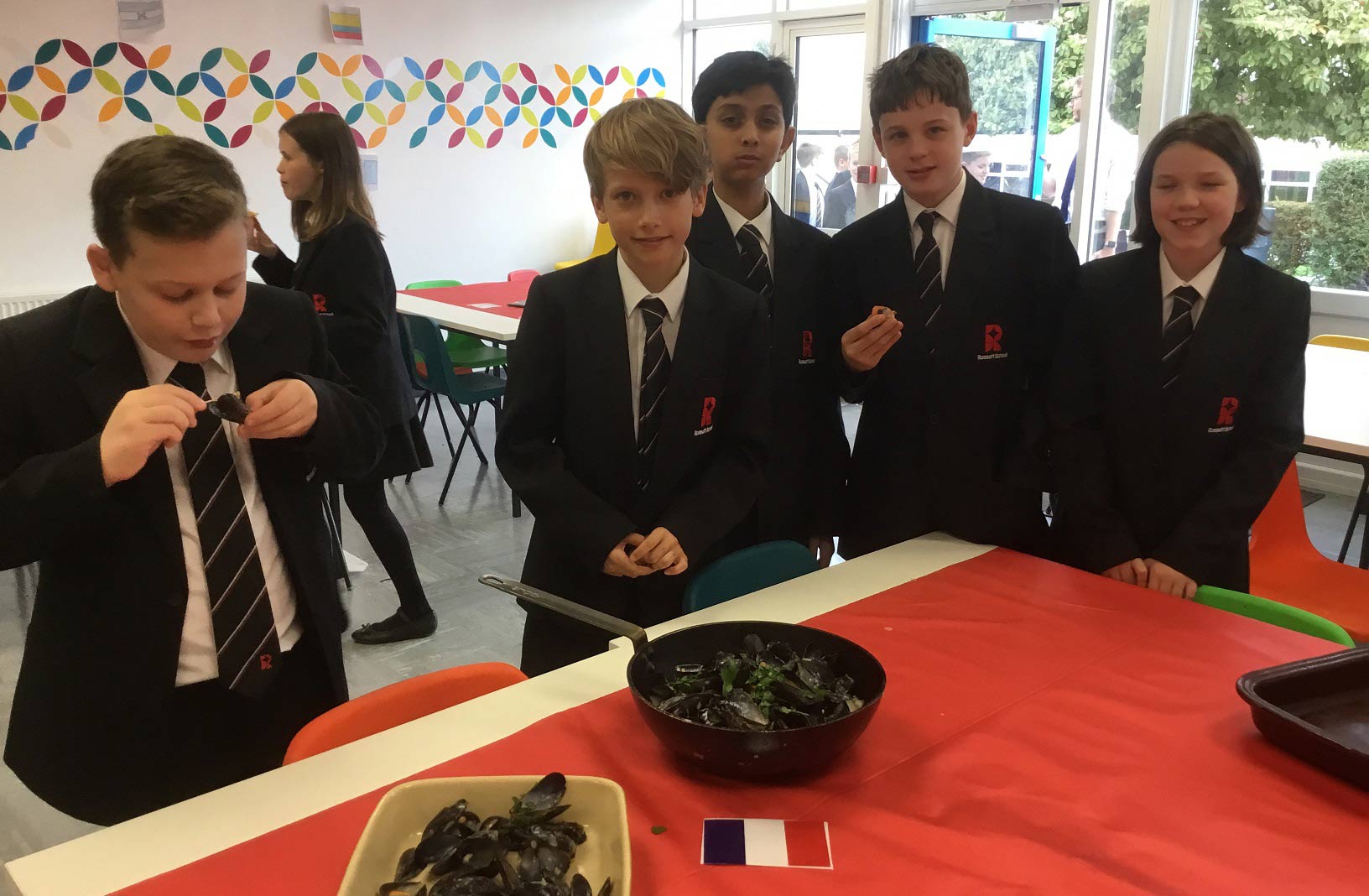 Rossett students sample some ‘moules’ from France during the European Day of Languages