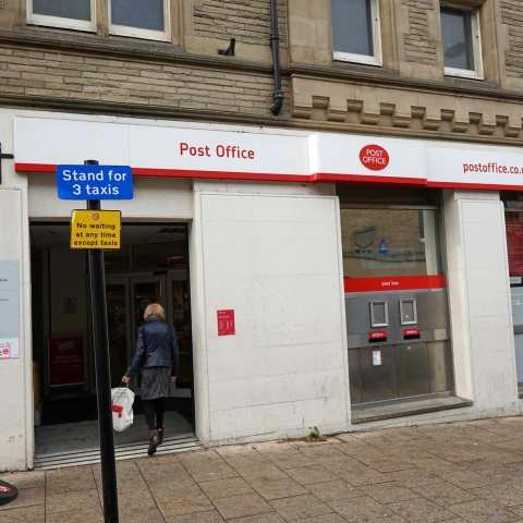 Harrogate Post Office