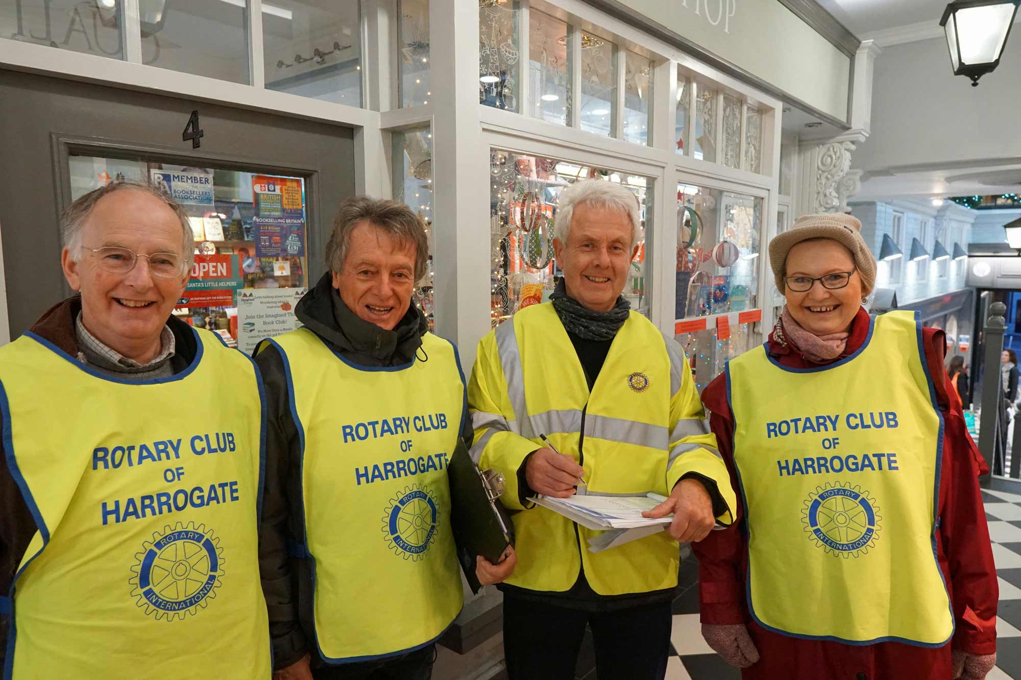 Harrogate Christmas Shop Window judging - Rotary Club of Harrogate