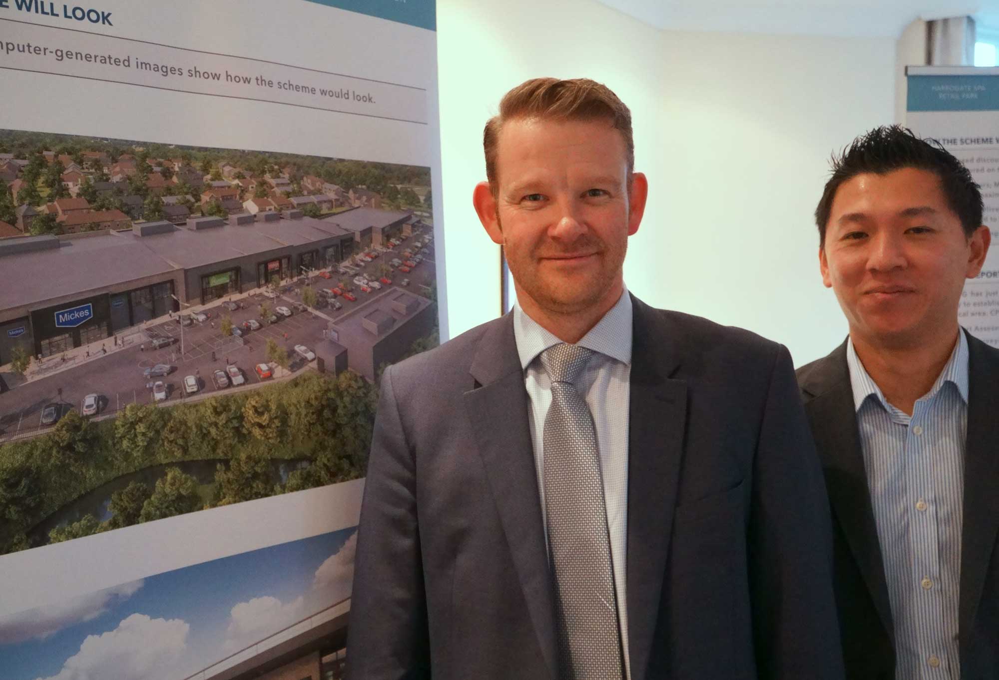 Ian Miller, Highways Consultant, Cameron-Rose Associates and David Luong, Architect, Leach-Rhodes-Walker