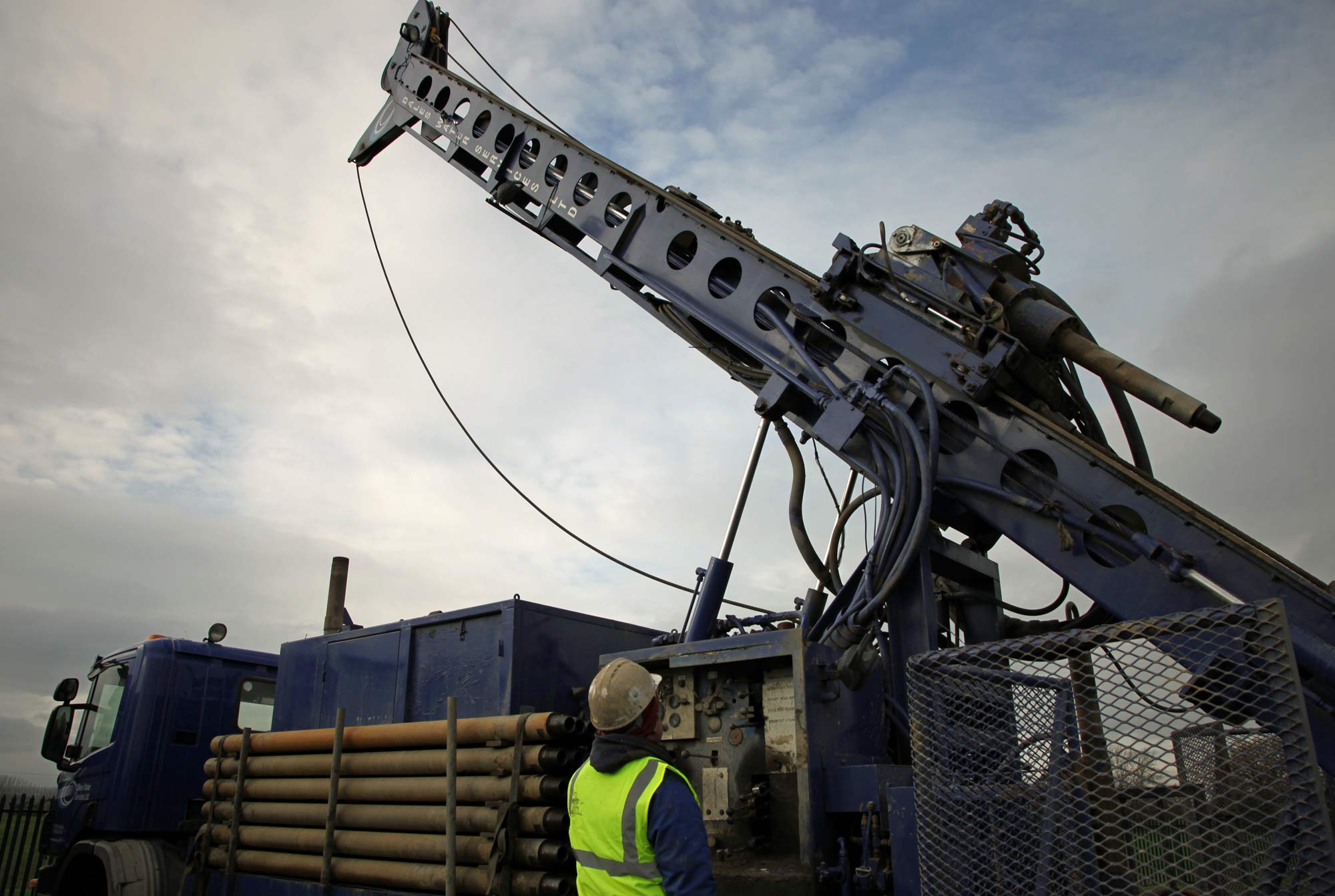 A Dales Water drilling rig