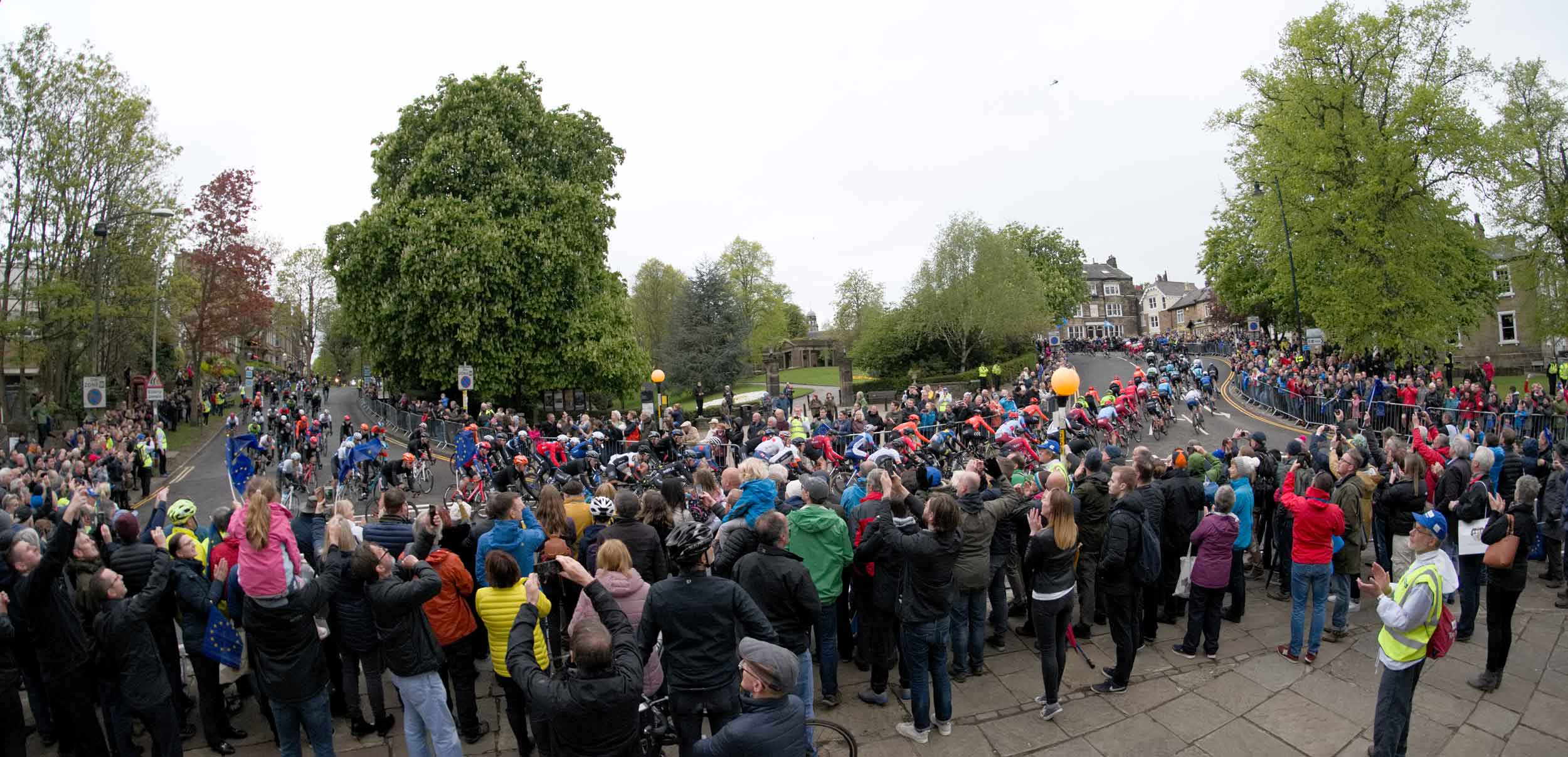 Tour de Yorkshire 2019 - mens race in Harrogate, near Valley Gardens