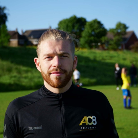 Adam Clayton