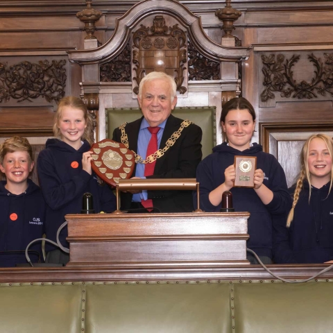 the winning team from Oatlands Junior School in Harrogate with North Yorkshire County Council Chairman, Cllr Jim Clark