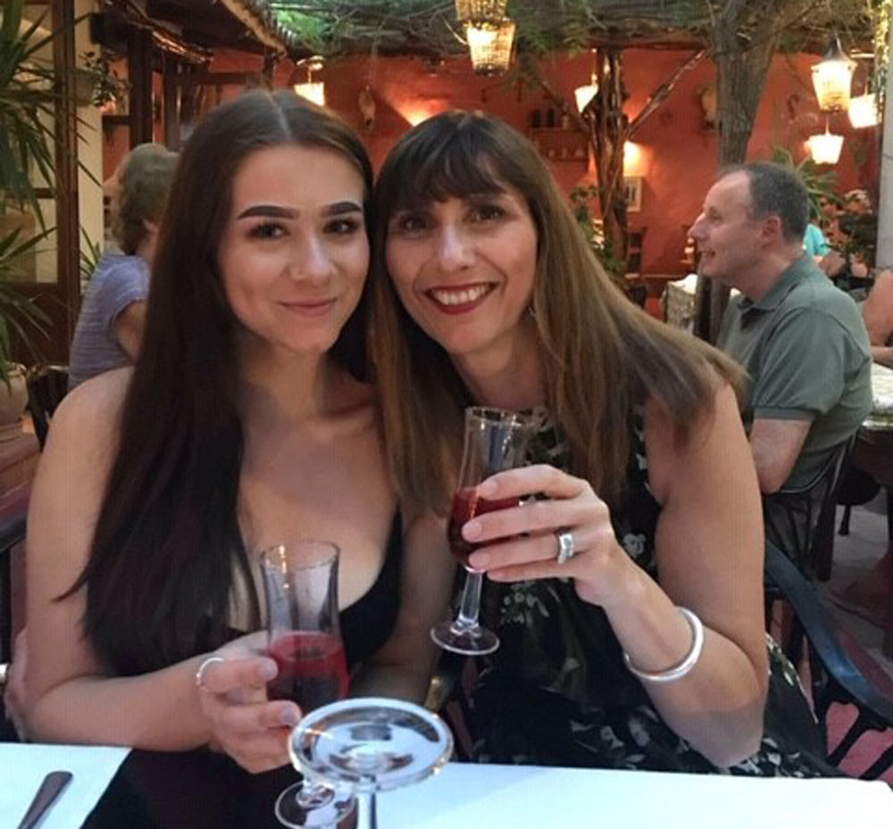 reast cancer survivor Lorraine Wyrill, aged 48, and daughter Sophie (18) will be there to ring the starting bell