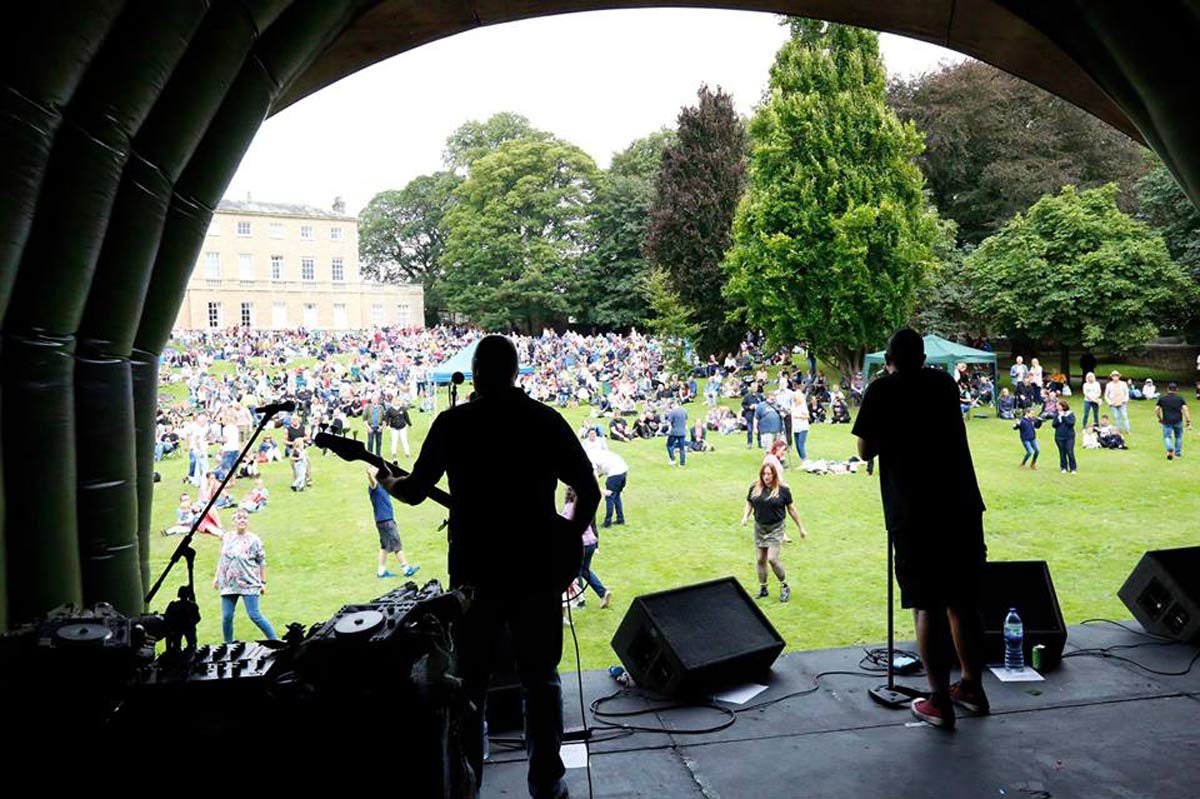 Chequered Past playing at Picnic in the Park. Credit: SMJ Photography