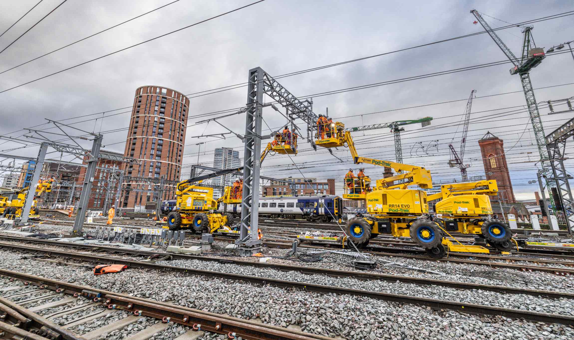 Network Rail complete biggest track upgrade at Leeds station in 20 years