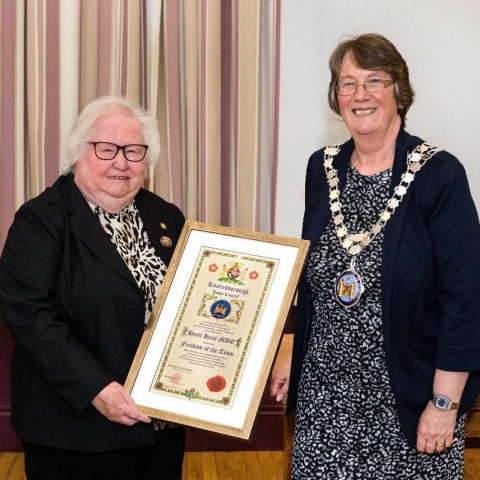 Hazel Haas with Councillor Christine Willoughby, Knaresborough’s Mayor