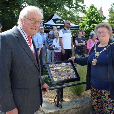 Harrogate Borough Mayor Councillor Victoria Oldham and Deputy Lord-Lieutenant Simon Mackness